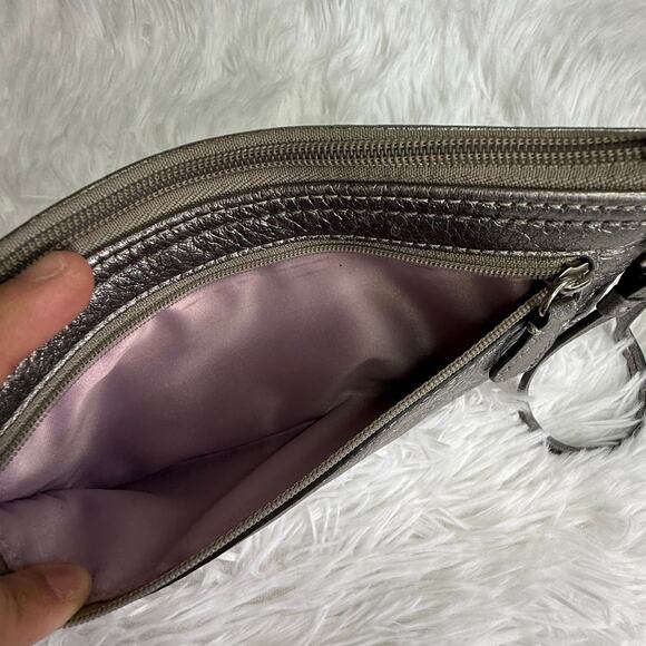 COACH Y2k Metallic Silver Long Double Zipper Wristlet - Picture 3 of 6